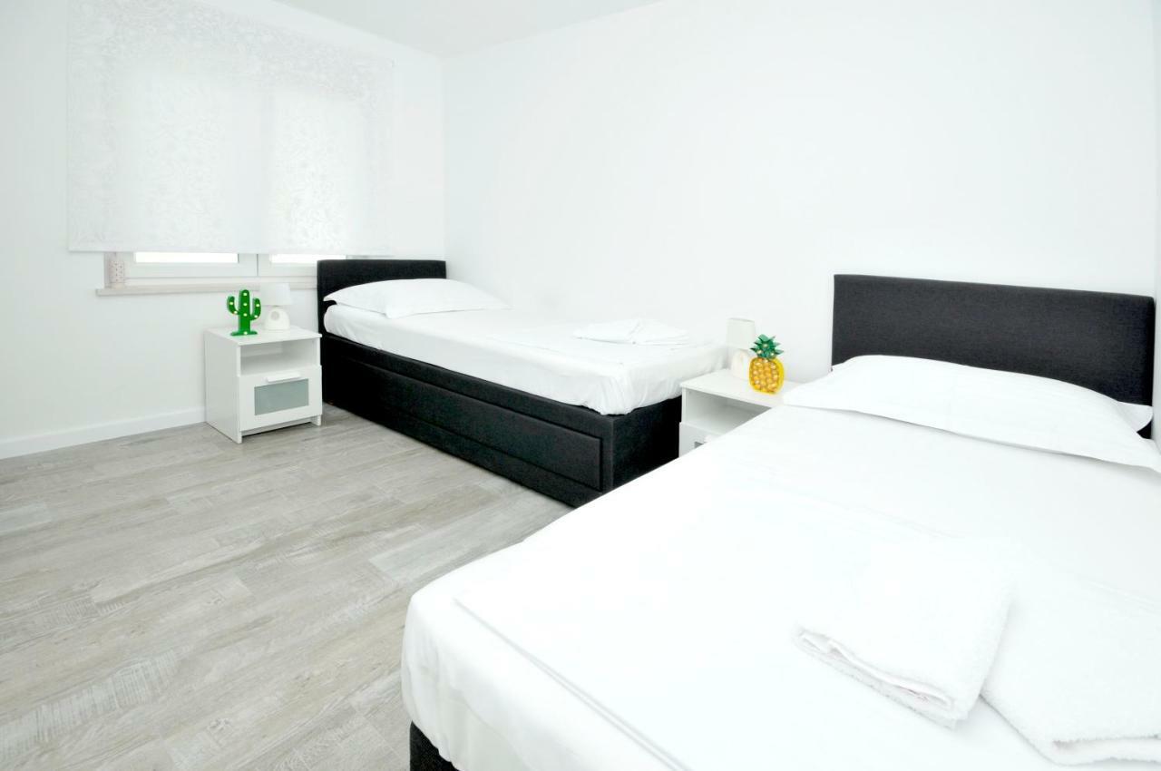 Apartmani Olive Trogir Bagian luar foto