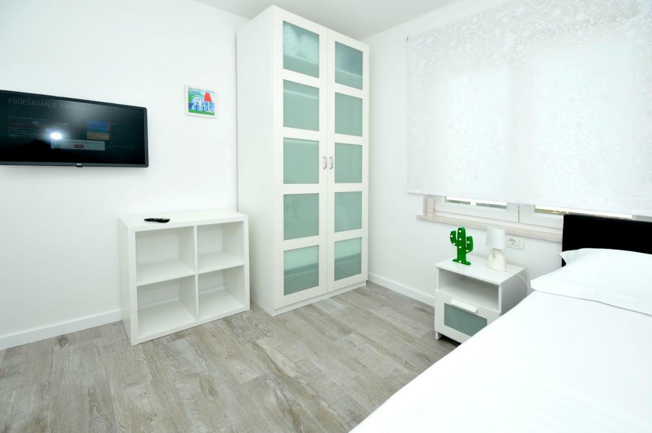 Apartmani Olive Trogir Bagian luar foto