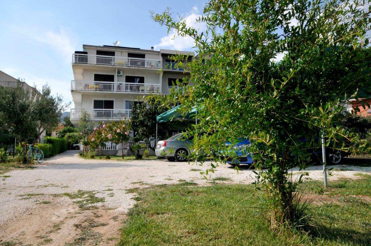 Apartmani Olive Trogir Bagian luar foto