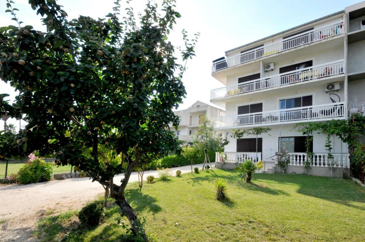Apartmani Olive Trogir Bagian luar foto